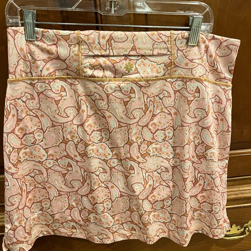 Kensie Pink Paisley Women's Skirt - Picture 2 of 3